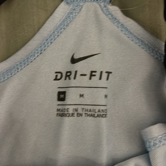 NIKE tank top - Picture 2 of 3